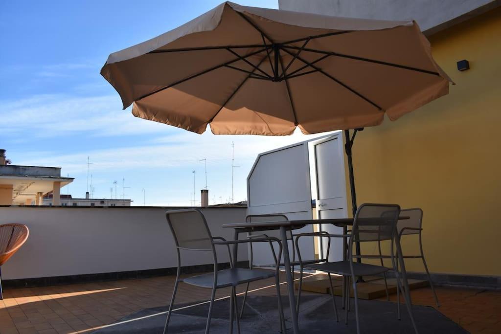 Ferienwohnung Attic With Terrace On Conca D'Oro Rom Exterior foto
