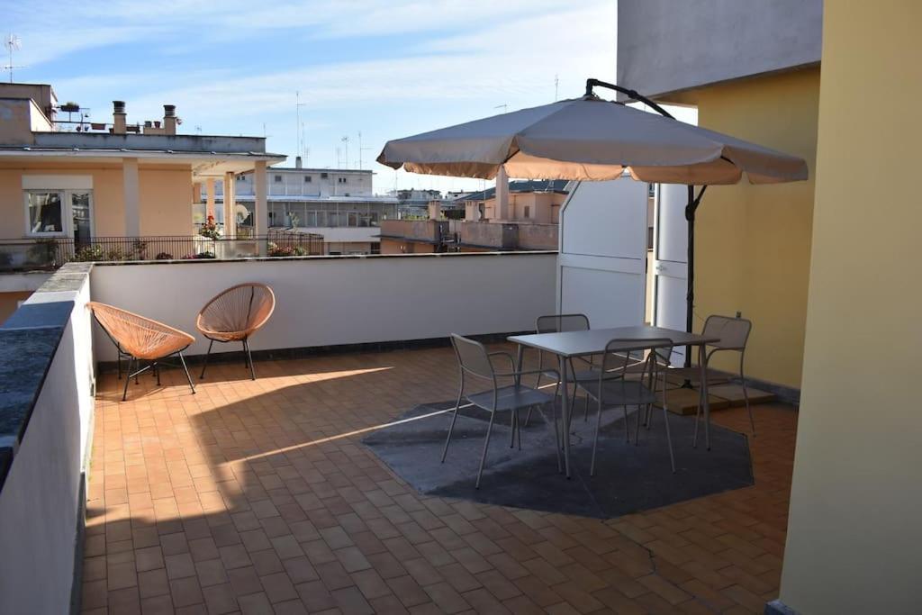 Ferienwohnung Attic With Terrace On Conca D'Oro Rom Exterior foto